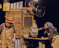 LA GALLINA DE LOS HUEVOS DE ORO